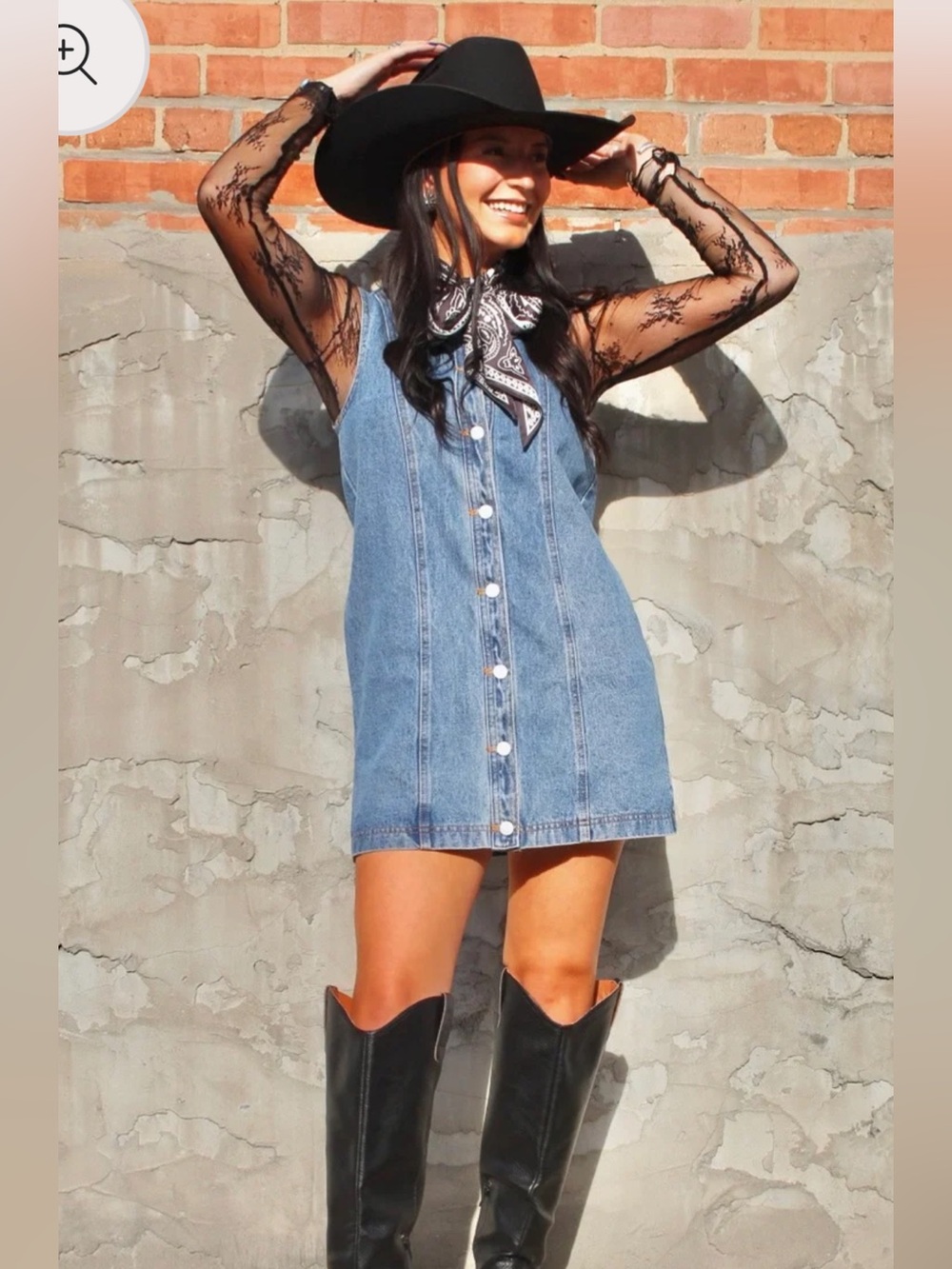 Le Lis Classic Blue Denim Button-Front Sleeveless Tunic